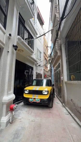 bán nhà 35m2 Định Công giá hiếm nhỉnh 8 tỷ