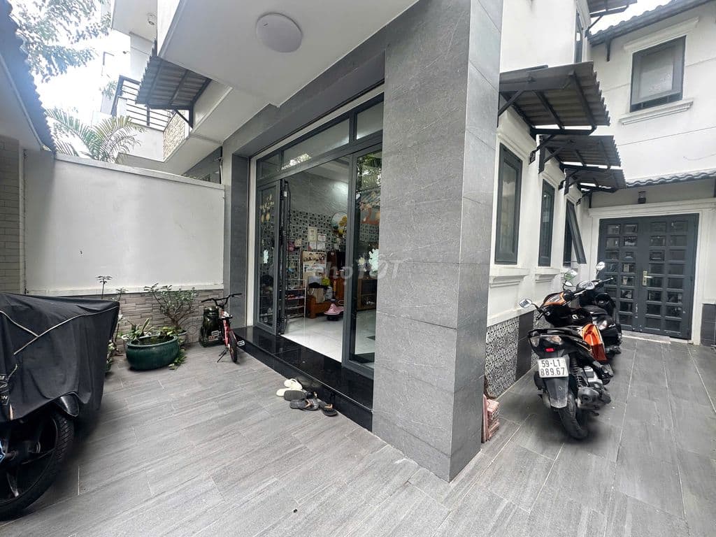 Nhà 6x18m, 4 tầng, KDC Him Lam, P.7, Q.8 - Ảnh 2