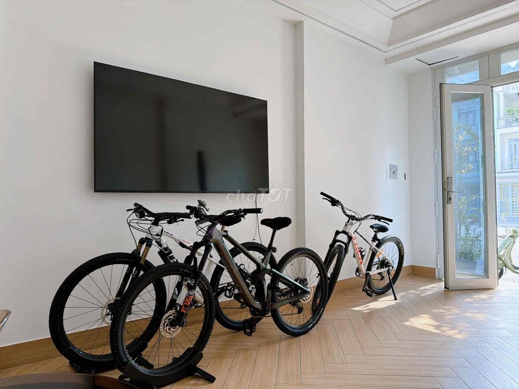 Bán Nhà 1 Trệt 3 Lầu Săn Thượng Gắn Full Năng Lượng Mặt Trời - Ảnh 3