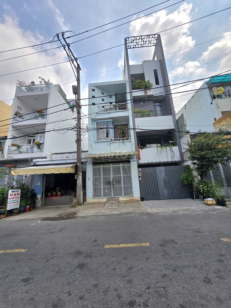 Bán nhà Mặt tiền Cách Mạng- Tân Phú.Dt 3.9x18- Đúc 2 Lầu- Nhỉnh 9 TỶ