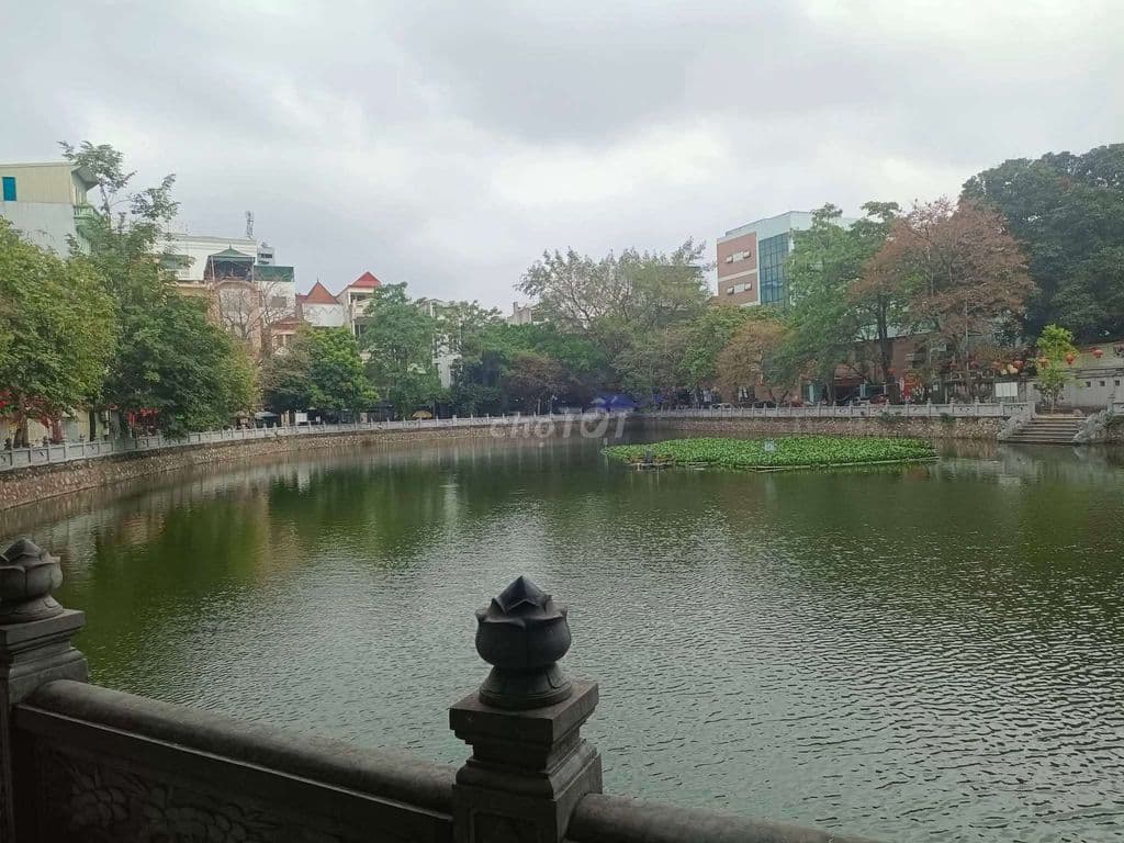 CHÍNH CHỦ Bán nhà view hồ Khương thượng