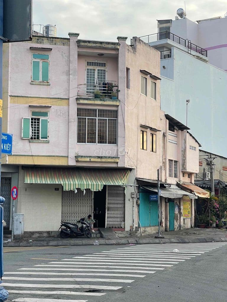 nhà bán 3 mắt tiền .võ văn kiệt và gò công - Ảnh 3