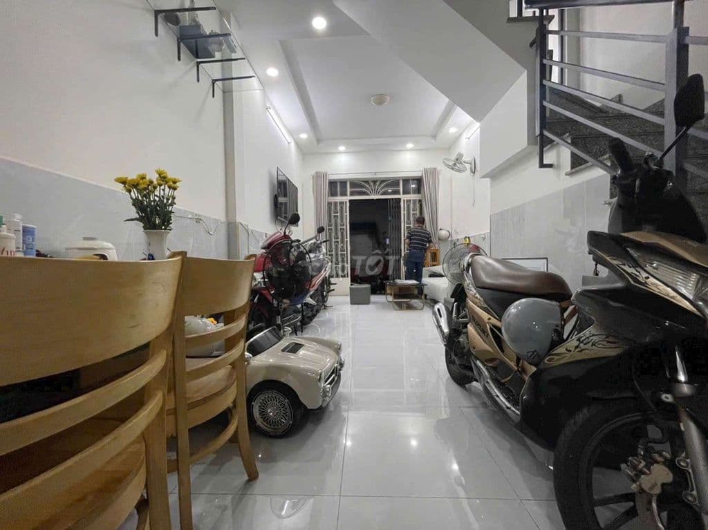 chính phủ - Ảnh 2
