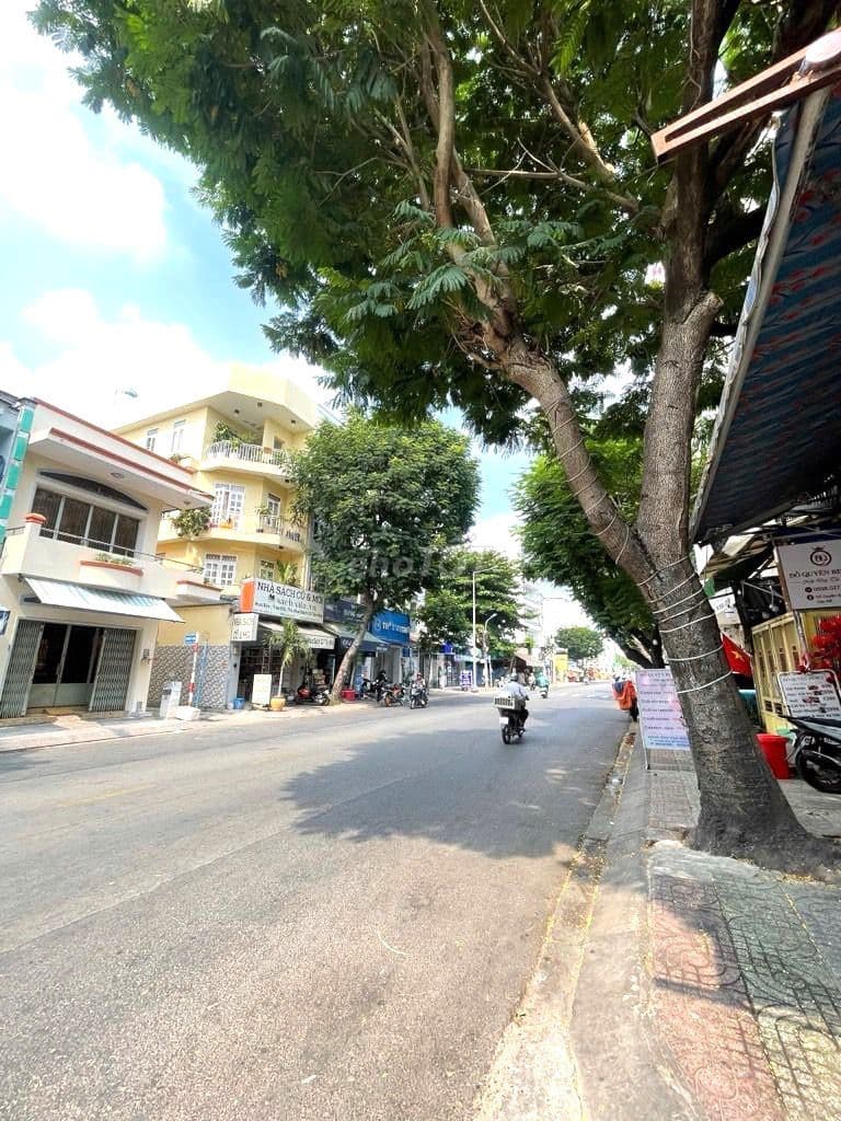 NHÀ LŨY BÁN BÍCH - HẺM THÔNG THOÁNG - 63M - 5 TỶ