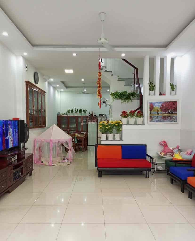 Nhà Huỳnh Văn Nghệ Tân Bình 5x13m - HXH Thông - 4PN 5WC - Sổ Vuông A4