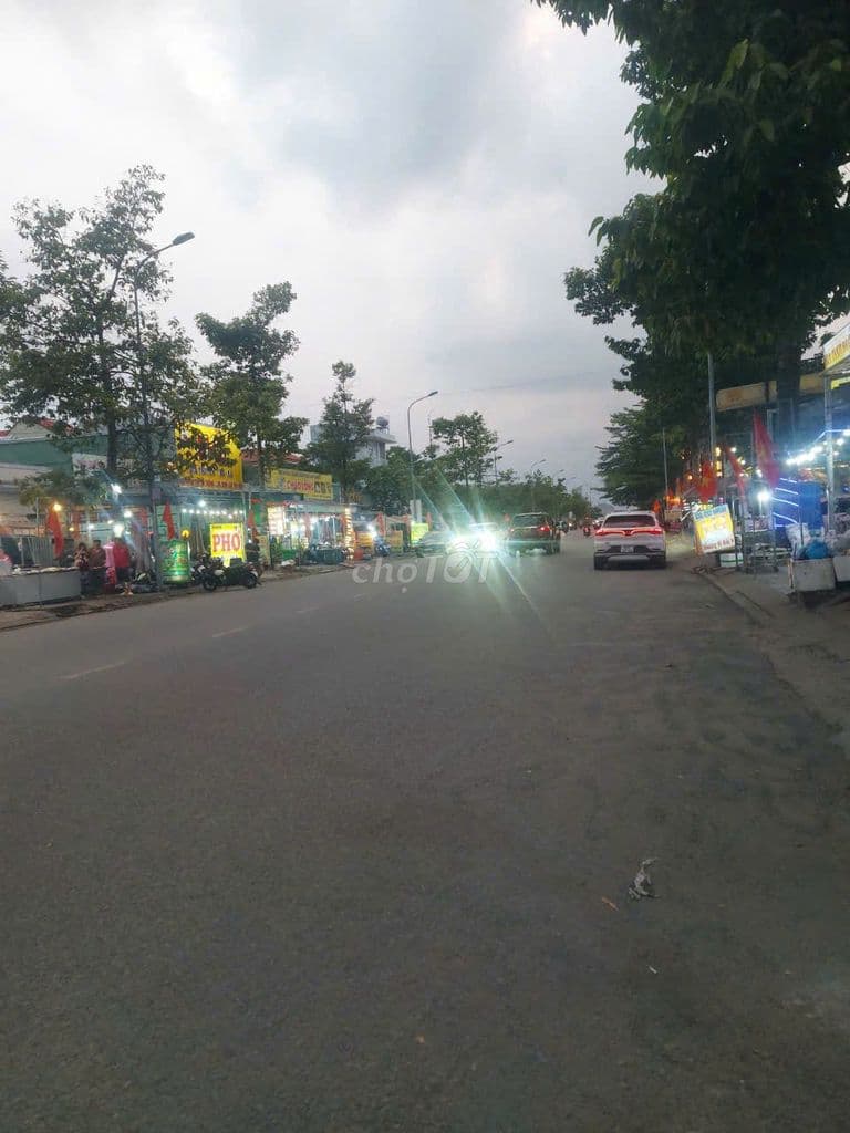 Lô đất HXH đường phước thiện DT 90m đối diện vinhome