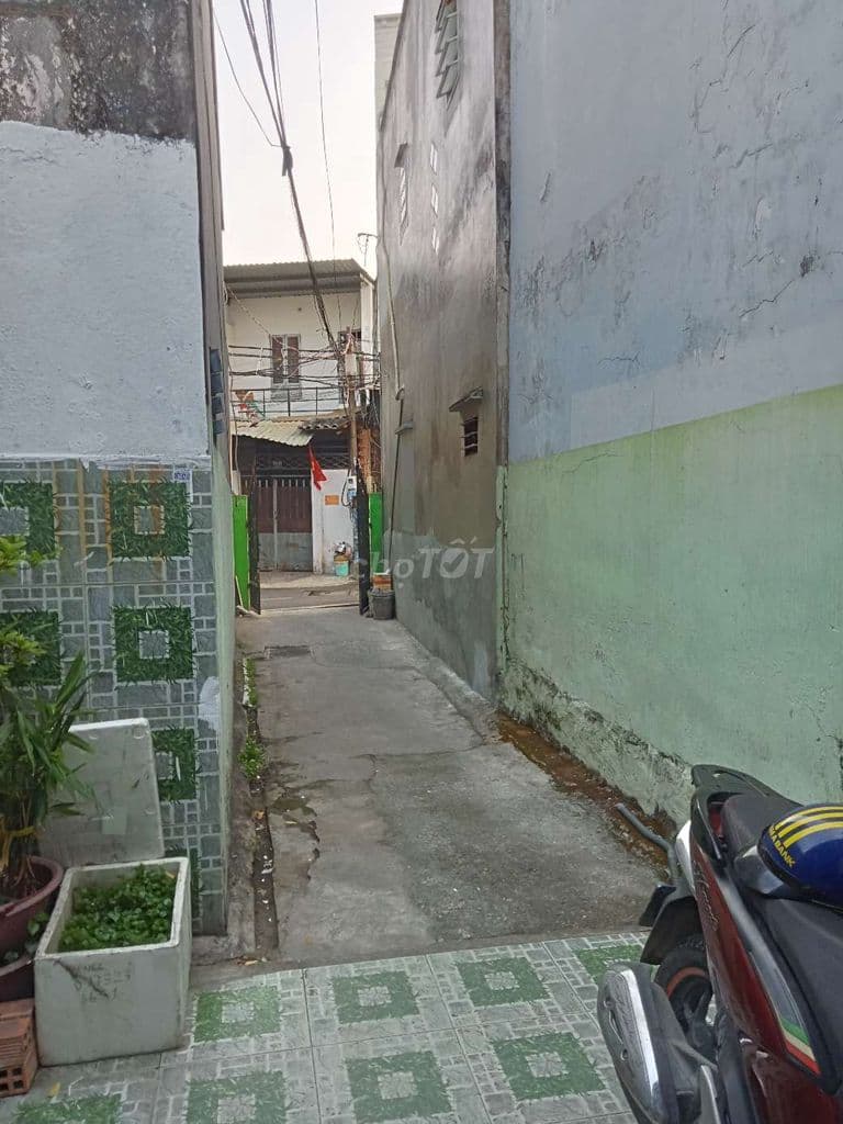 nhà HT 17 xe tải đậu ngay cửa nhà - Ảnh 3