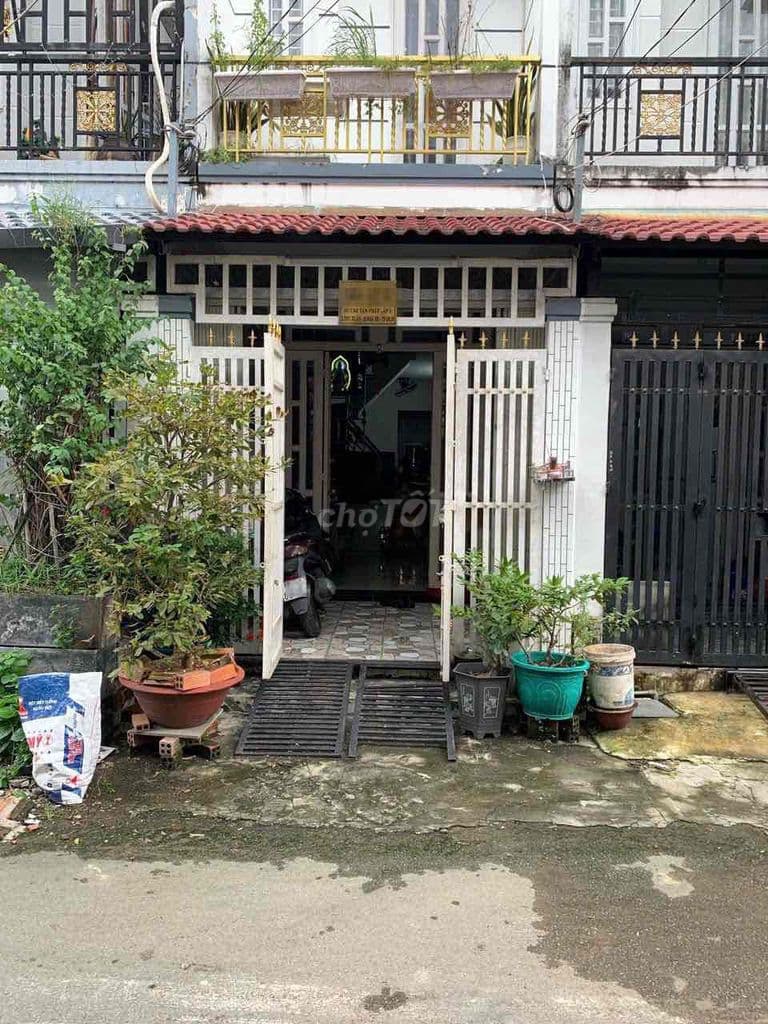 Chính chủ bán nhà 3 tầng,sổ hồng,đường nhựa 6m,xe oto đỗ ngay nhà - Ảnh 3