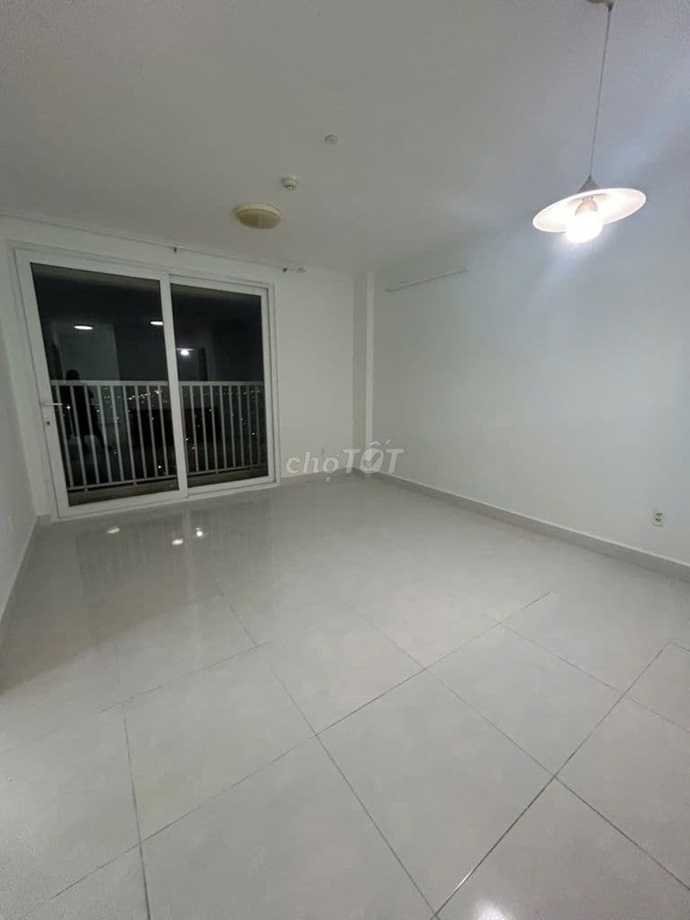 Cần bán gấp căn hộ Tara số 1A đường Tạ Quang Bửu p6 Q8