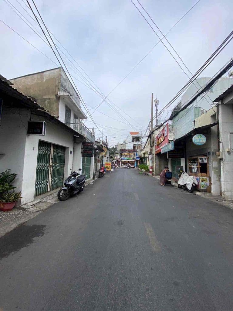 Bán nhà mặt tiền đường Linh Trung Thủ Đức - Ảnh 2