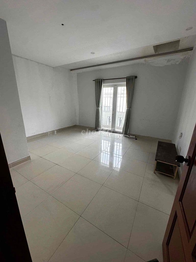 🍀 TRUNG TÂM HIỆP PHÚ, Q9 – HẺM XE HƠI – NHÀ ĐẸP 3 TẦNG – 56M2 💰 CHỈ: 5