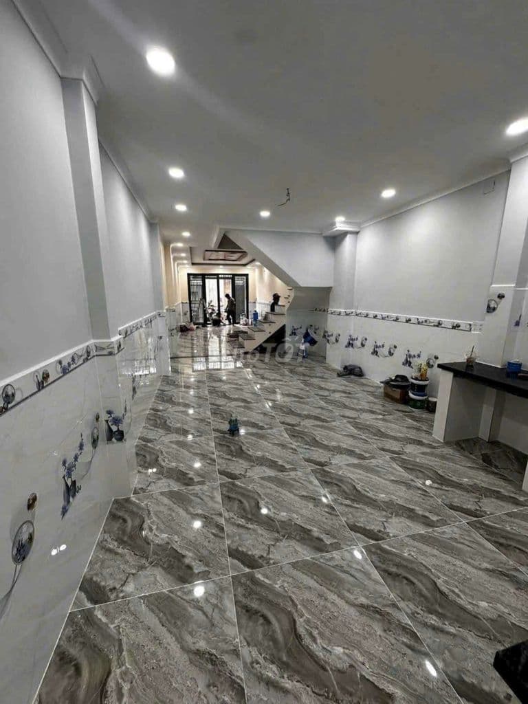 Chính chủ cần bán nhà hẻm xe hơi Lê Trọng Tấn - Ảnh 2