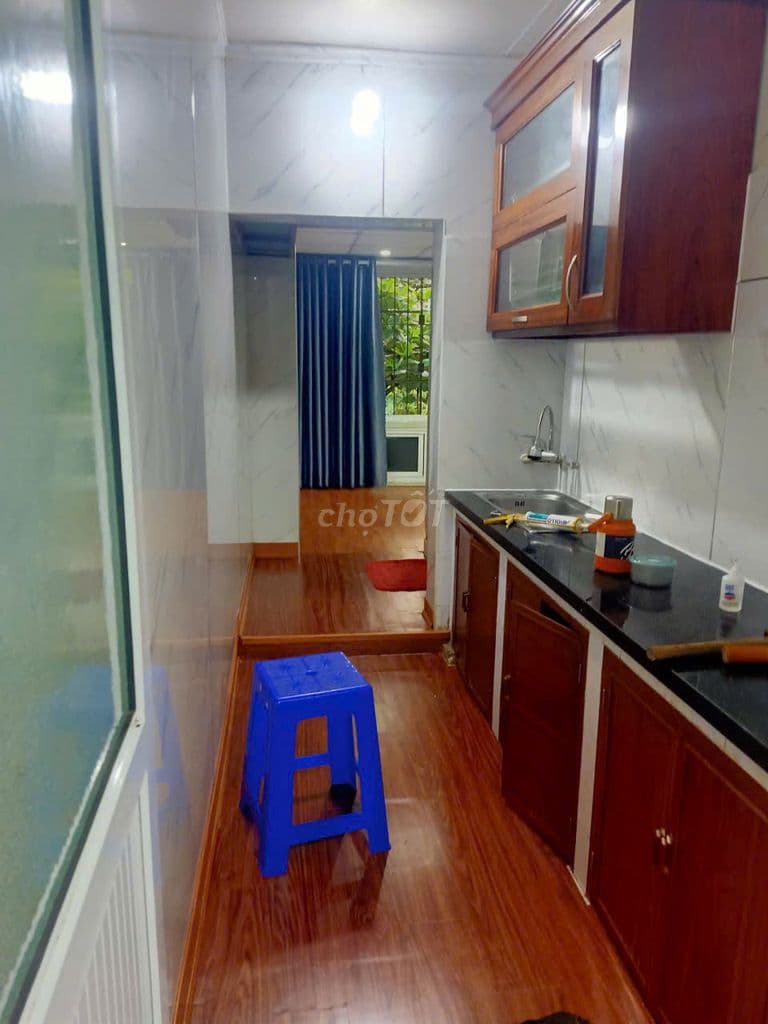 Chính Chủ Cần Bán Căn Hộ Tập Thể Nghĩa Tân, Tầng 4, DT 68m2, - Ảnh 3