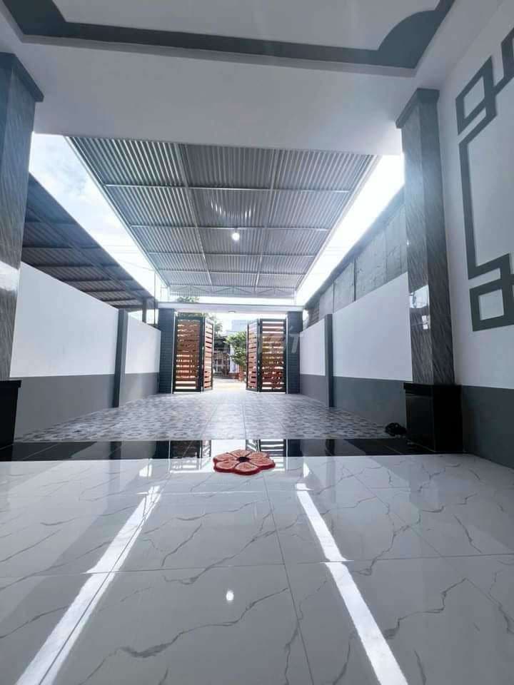 Bán nhà cấp 4 sổ hồng riêng, dt 85m2 ngay KDC Gia Hòa giá 730triệu - Ảnh 2