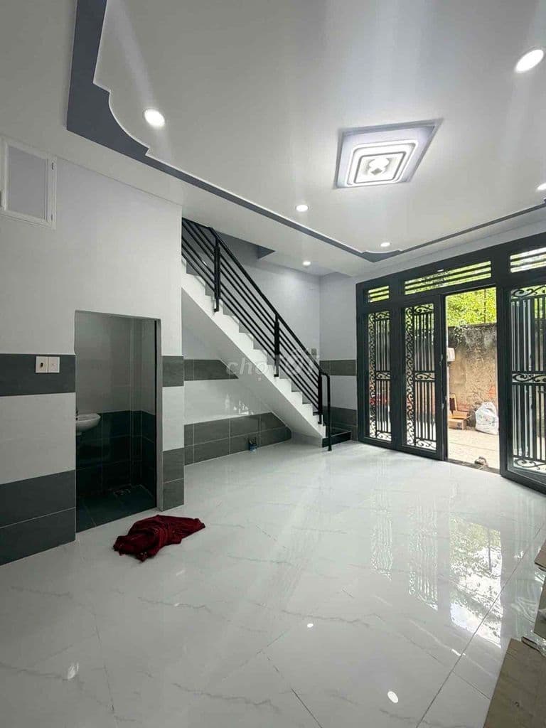 🌹Bán Nhà 2 Tầng Sát Tên Lửa- 25M2 - Hẻm Thông Thoáng - Giá Chỉ 3.1 Tỷ