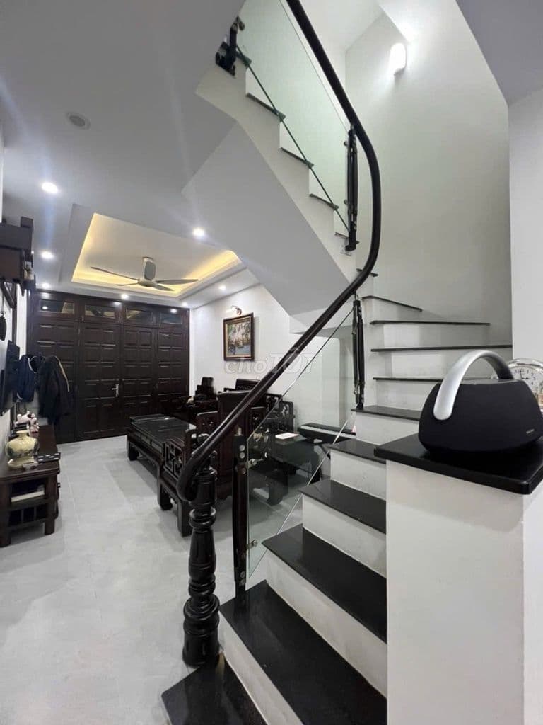 Bán nhà Xuân Thủy, Cầu Giấy, Nhà hiện đại, sang trọng, 50m2, 15,5 tỷ - Ảnh 3