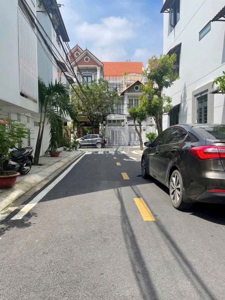 Bán đất hẻm 160 Nguyễn Văn Quỳ, Quận 7, sổ hồng