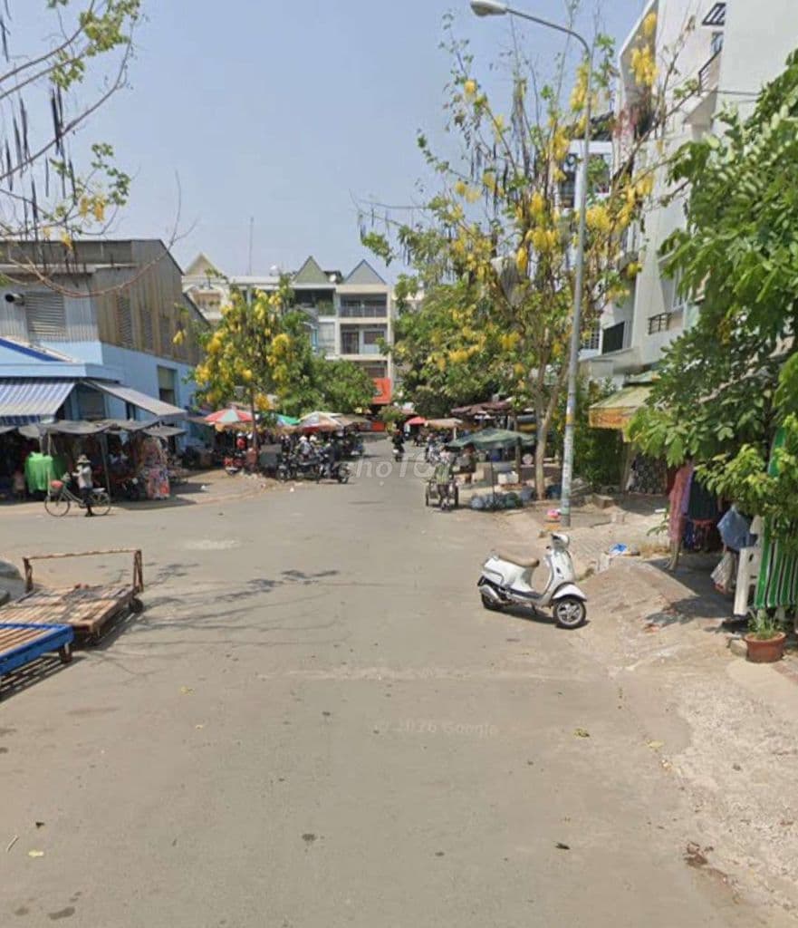 Bán Đất Góc 2 Mặt Tiền Phú Thuận Quận 7, DT 10x24m, Giá 16 tỷ