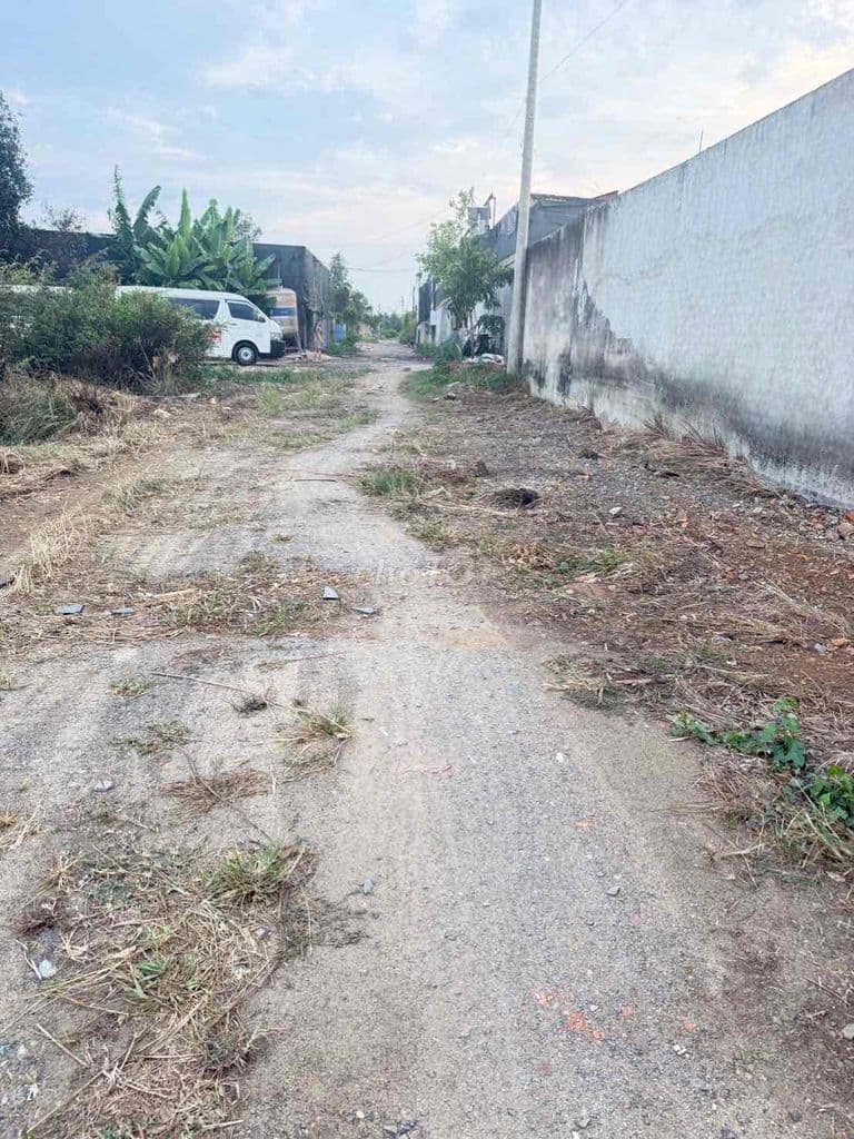 Bán đất vườn xã Tân Vĩnh Lộc (Vĩnh Lộc B cũ). sổ hồng cầm tay