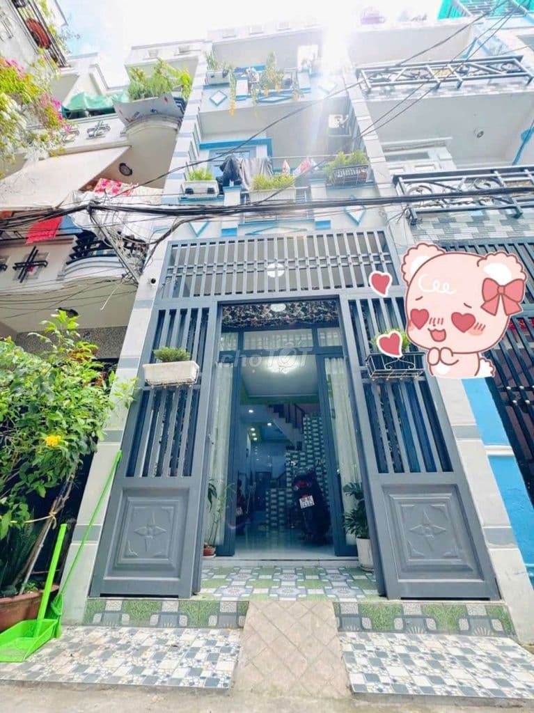NHÀ ĐẸP GIÁ TỐT 2 LẦU 4 P . P . PHÚ ĐỊNH