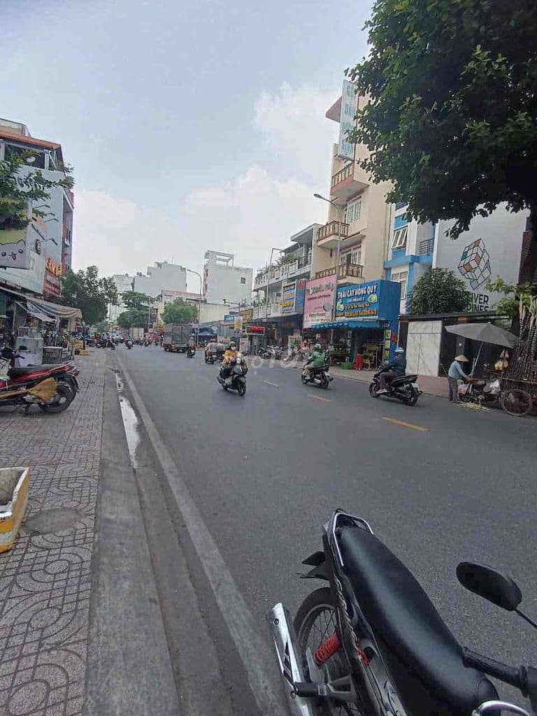 Bán nhà MT GÒ DẦU 4 x 20m đúc 2 lầu ST giá 16,5 tỷ
