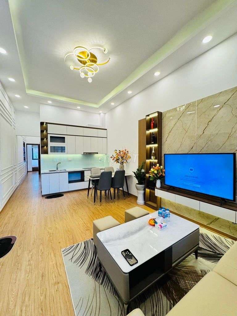 Bán CH Chung Cư Đền Lừ, Lô Góc, Thoáng Sáng, 60m ,sổ riêng,nhỉnh 4 tỷ