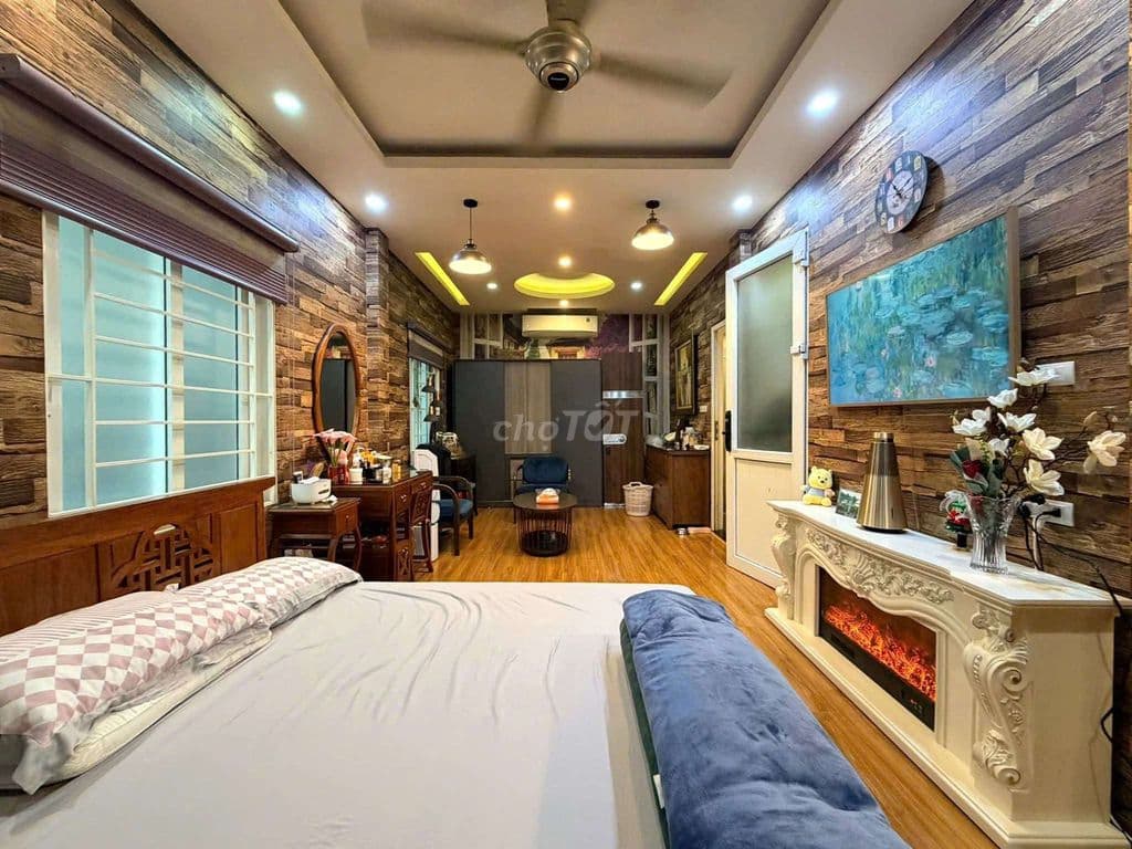 Hoàng Quốc Việt - Võ Chí Công, ngõ rộng thoáng, dân xây, 45m*6T - Ảnh 3