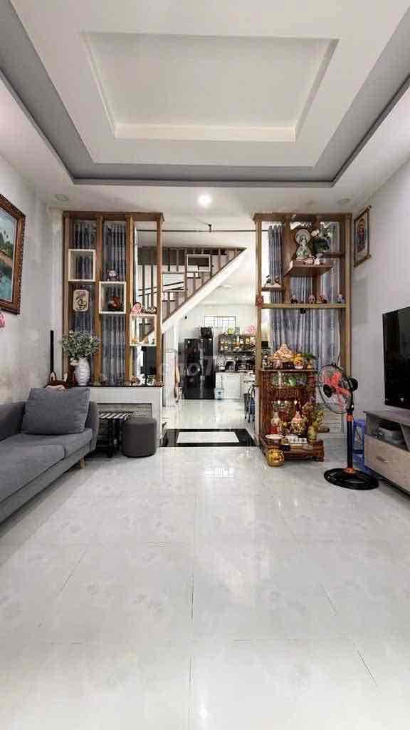 Hơn 4 Tỷ - 42m2 - Hẻm xe tải 6m - Ngay Học viện Cán Bộ - Ảnh 2