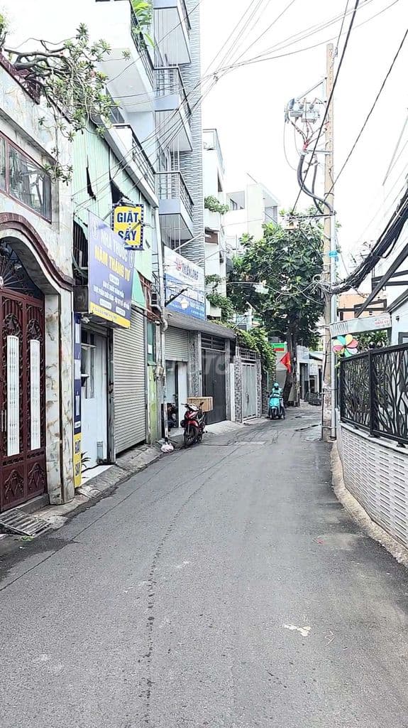 Nhà C4 Khu đất vàng P9 - Tân Bình dt 150m2 chỉ 10 tỷ 9 tl - Ảnh 3