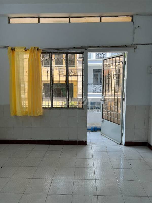 NHƯỢNG LẠI TỔ ẤM HÙNG VƯƠNG QUẬN 5 – NHÀ SẠCH ĐẸP, GIÁ TỐT 2.85 TỶ