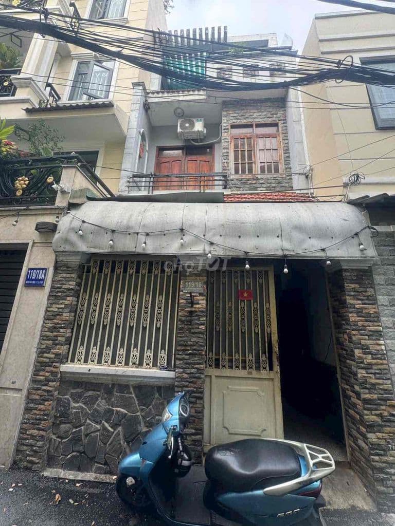 bán gấp nhà 3 tầng hxh 1/ Nguyễn Văn Lượng