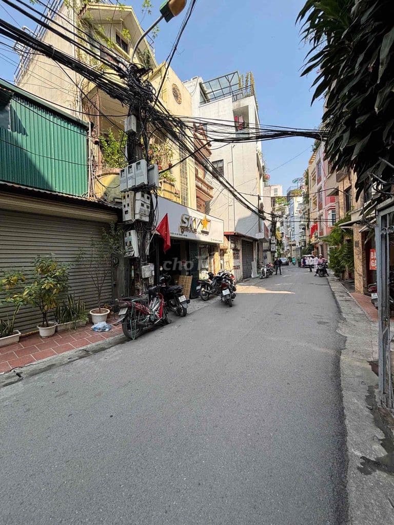 SIÊU PHẨM HAI BÀ TRƯNG, MẶT PHỐ Ô TÔ NÉ, SỔ ĐỔ VUÔNG ĐÉT CẤT KÉT, NÓI - Ảnh 3