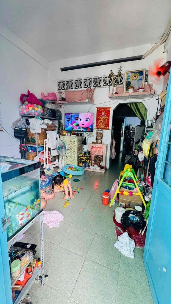 Bán gấp chung cư 46m2 Đoàn Văn Bơ, Xóm Chiếu, Quận 4