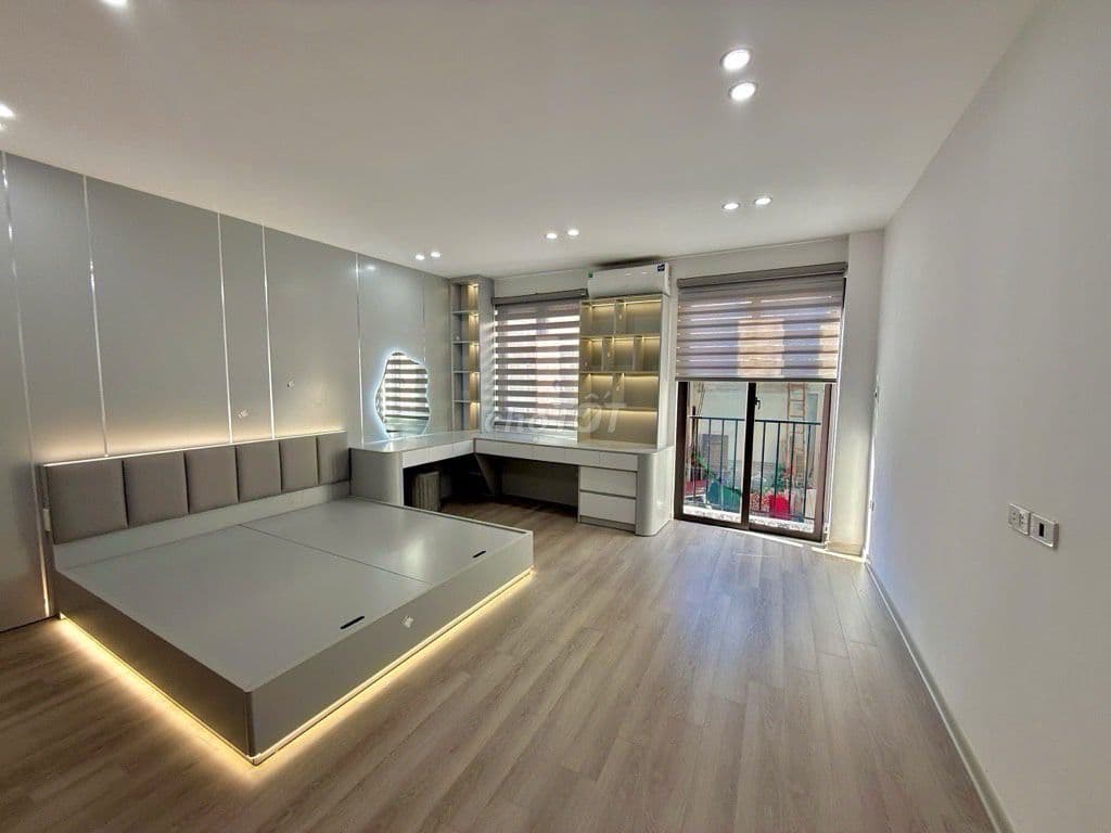 Bán nhà Bằng Liệt dt 50m2 x5T,oto,ngõ 4m,thang máy,giá 11.2 tỷ,sđcc - Ảnh 2