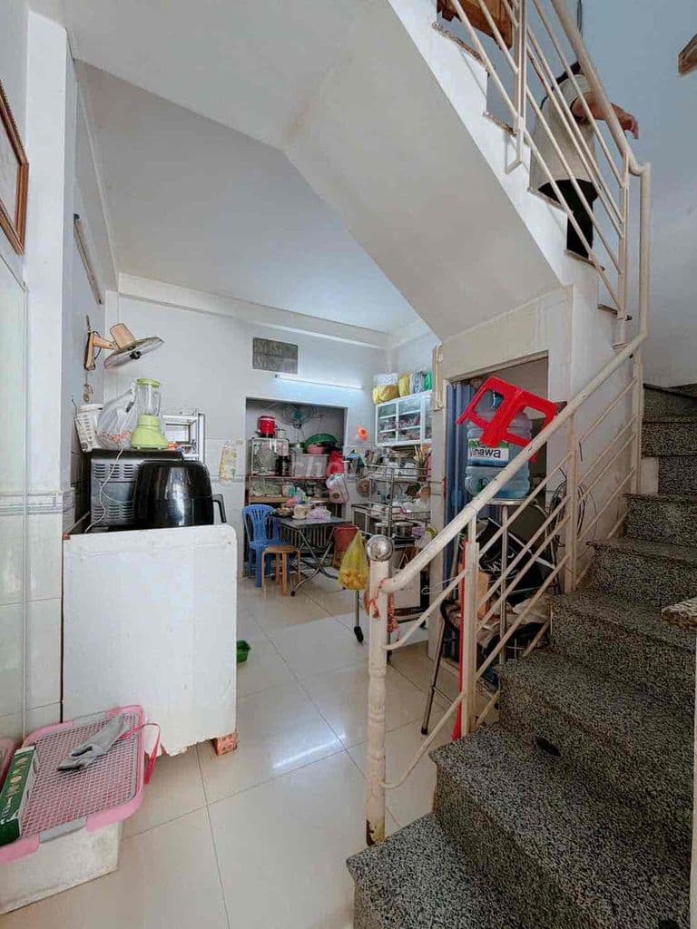 BÁN GẤP NHÀ 1 LẦU ĐÚC NGAY ĐẠI HỌC MAKETTTIN – QUẬN 7 GIÁ CHỈ 4.399T - Ảnh 3