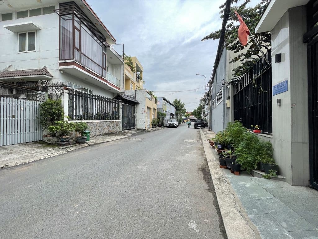 BÁN NHÀ HXH - 1 TRỆT 1 LẦU - ĐƯỜNG SỐ 11 - P.TRƯỜNG THỌ - Ảnh 2