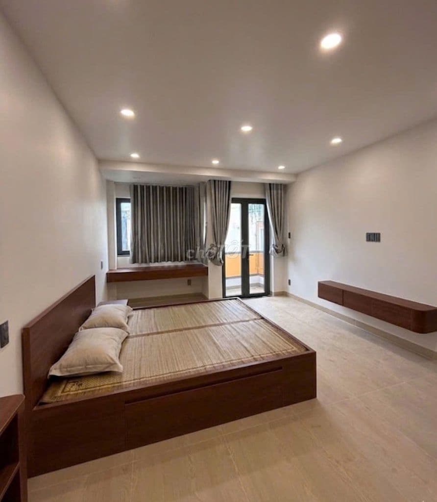 NHÀ ĐẸP 4T x 80m2 - XE HƠI đậu cửa, mới, nội thất VIP ra Bùi Đình Túy. - Ảnh 3