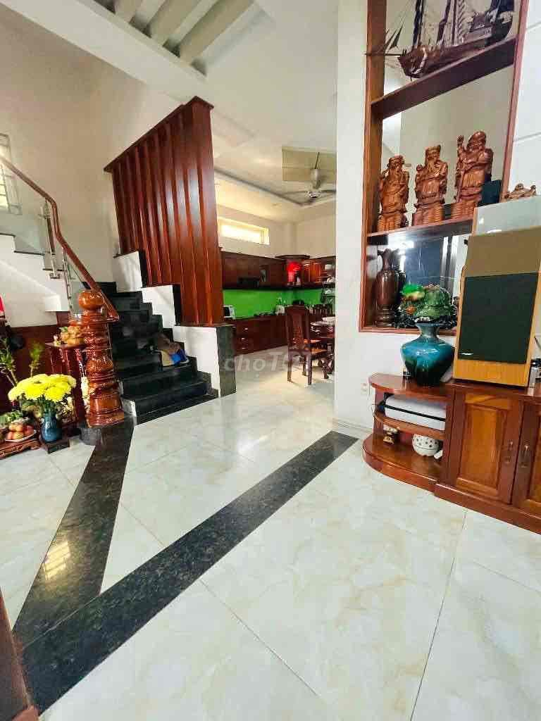 DINH THỰ NGANG 10M - BIỂU TƯỢNG SỐNG THỊNH VƯỢNG TẠI KHU VIP MÃ LÒ - Ảnh 2