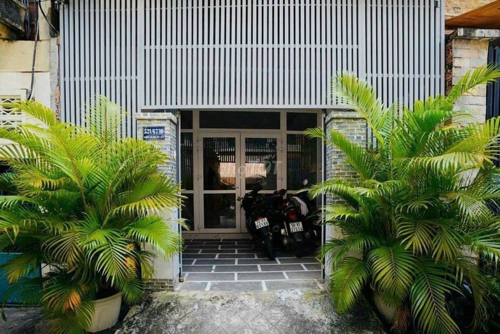 Chủ cần bán nhà hẻm Hoàng Văn Thụ, Út tịch Tân Bình