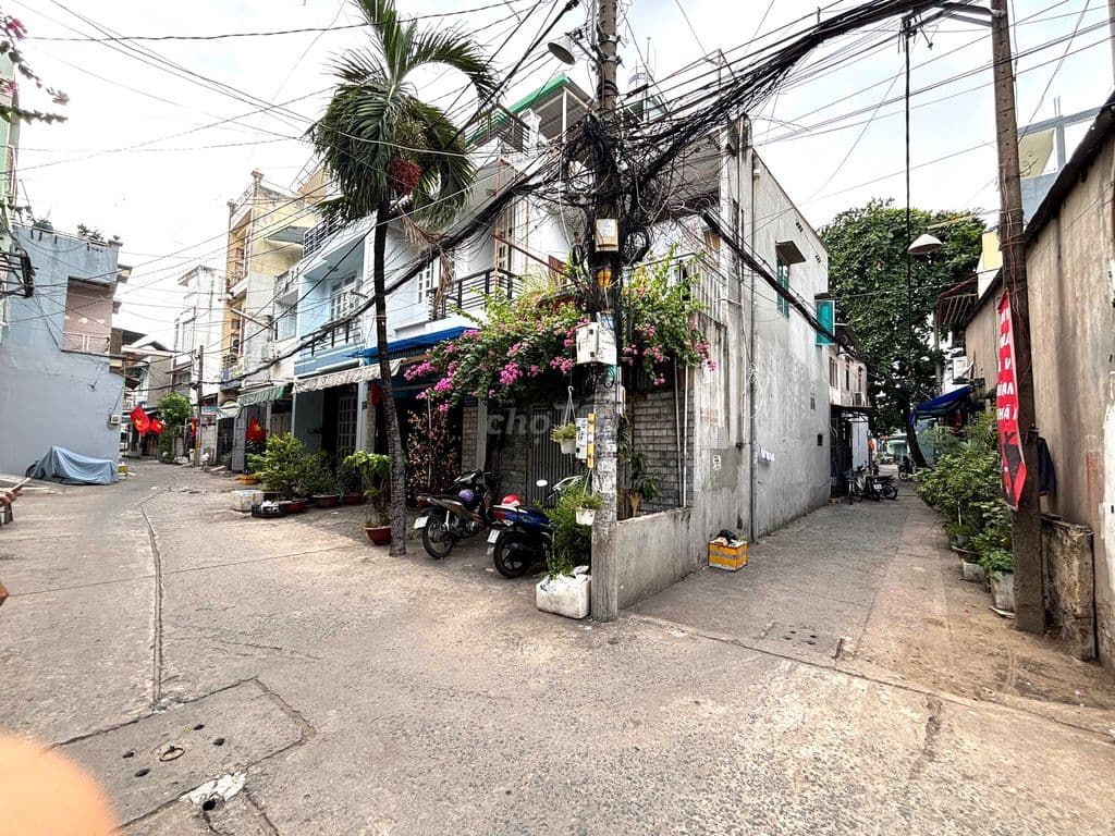 NHÀ CHỢ TÂN HƯƠNG GÒ DẦU TÂN PHÚ - HẺM 6M - 40M - NHỈNH 4 TỶ XÍU XIU