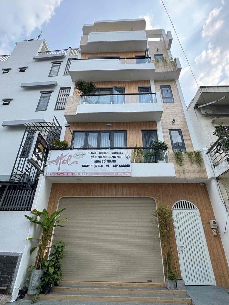 Bán Nhà phạm văn Bạch gò vấp HCM