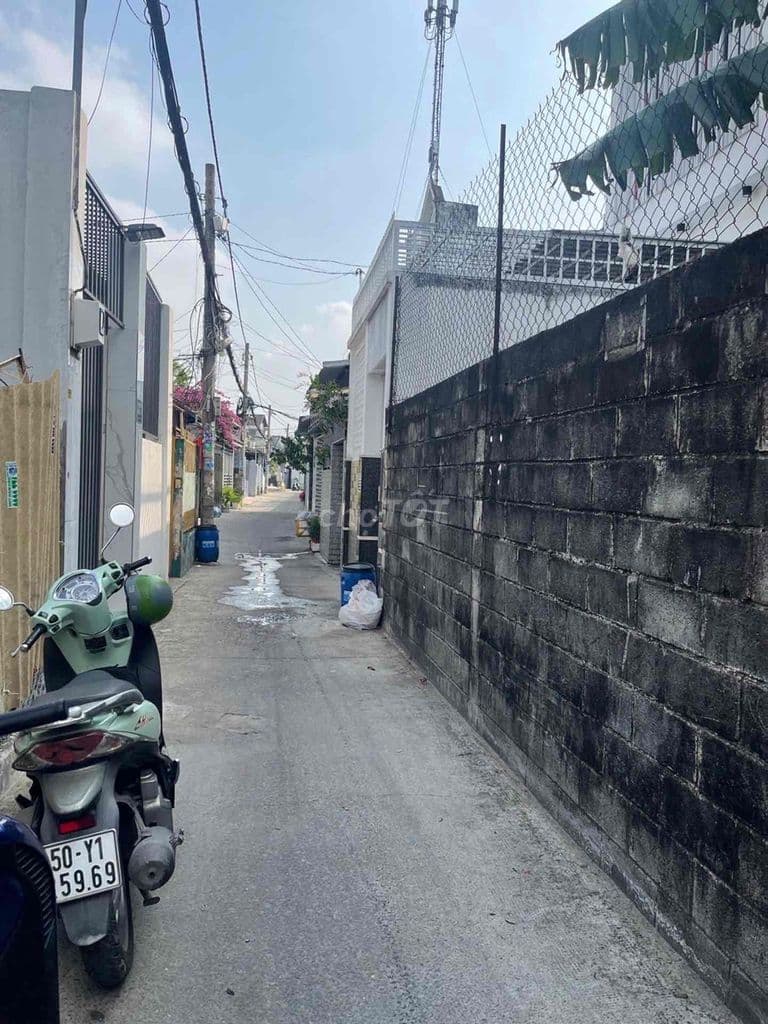 Bán đất Nguyễn Ảnh Thủ, Bà Điểm, 192m2, chỉ nhỉnh 4 Tỷ TL.