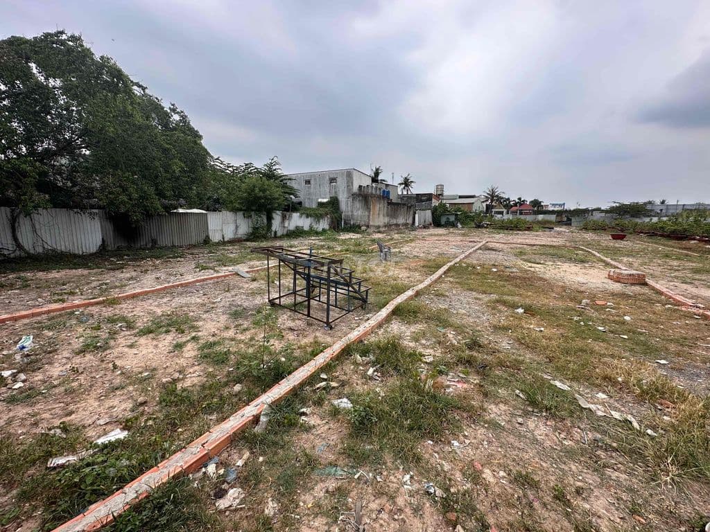 LÔ ĐẤT - 5 x 21.5m - MẶT TIỀN KD - CỰC HIẾM NGAY CHỢ - DƯƠNG CÔNG KHI - Ảnh 2