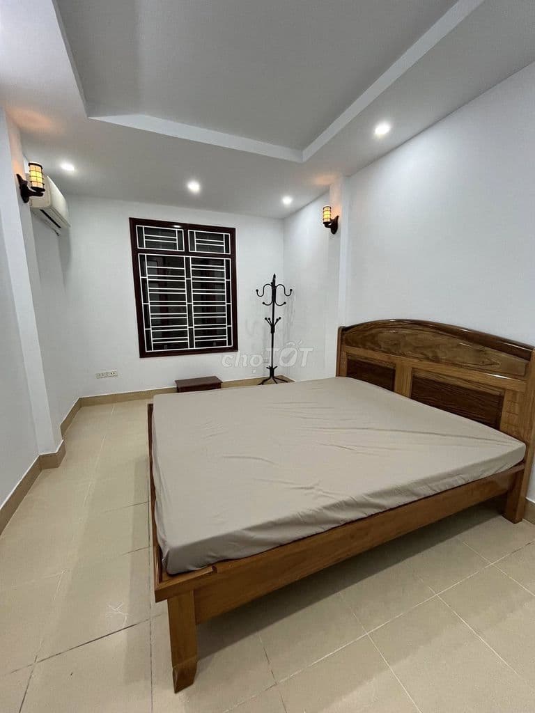 Cực hiếm nhà Trung Phụng - Đống Đa 26m2 6 tầng, trước nhà có sân để xe - Ảnh 2