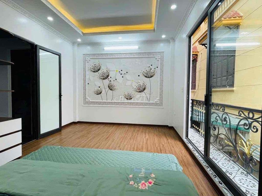 15m ra ô tô phố Trần Khát chân 2 thoáng ngõ thông tứ tung 37m2 x5T