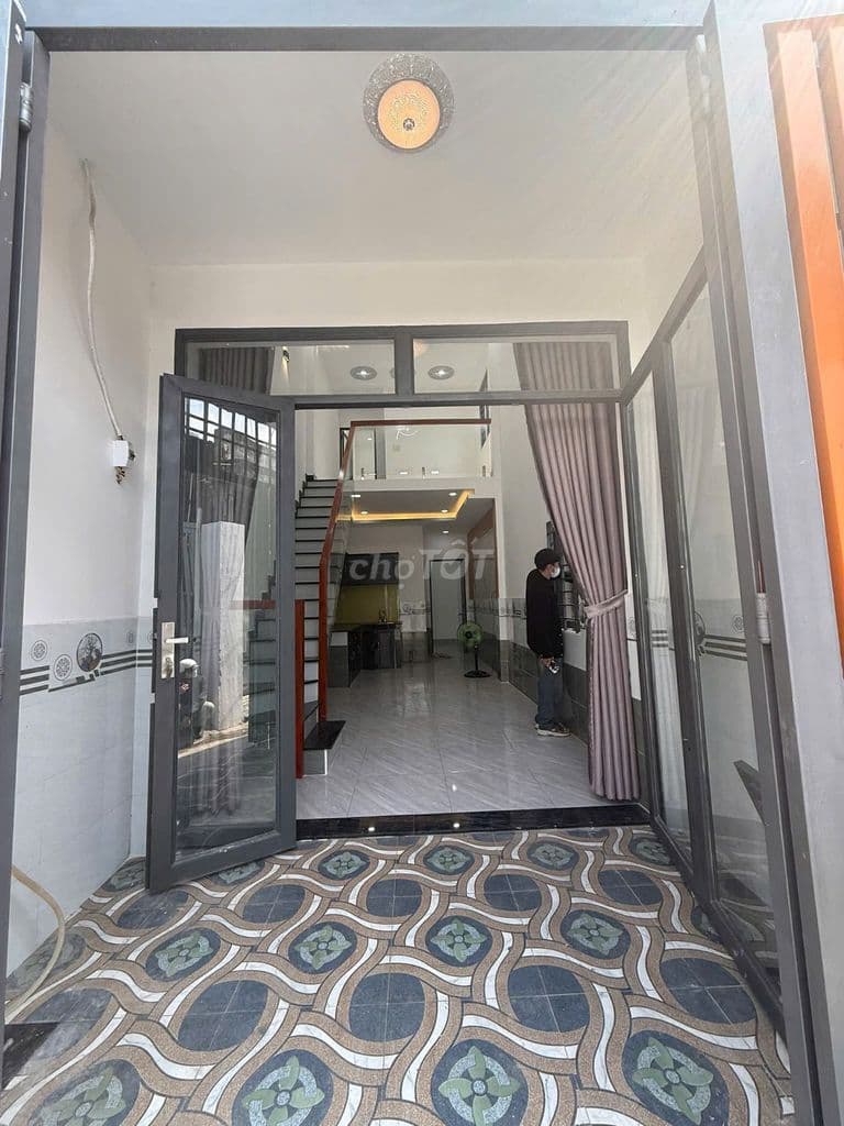 Nhà Trương Thị Hoa 4x14m, có 3 PN (gần siêu thị Metro). Giá 1,918 tỷ