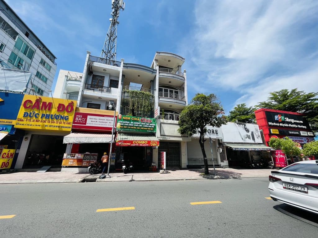 Nhà MT đường Gò Dầu ngay Vietinbank (4x16m) nhà 3 tầng, đang cho thuê - Ảnh 2