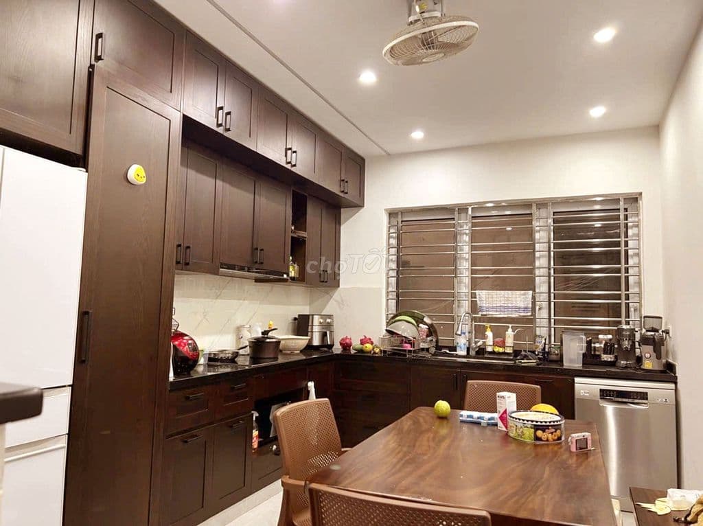 2 Thoáng- 50M ra mặt phố Xuân Thủy- TT CÂU Giấy- Nhà dân xây- 54mx4T. - Ảnh 2