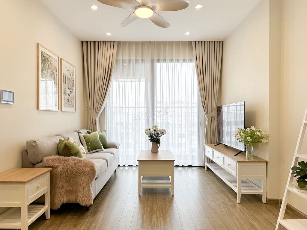 Bán 1N+ 43m2 full nội thất, Vinhomes smart city. Giá 3,4 tỷ bao phí
