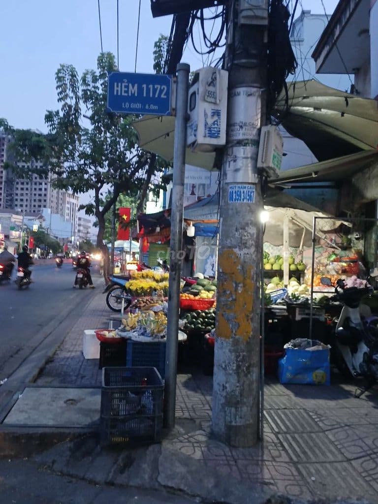 Nhà cần bán gấp